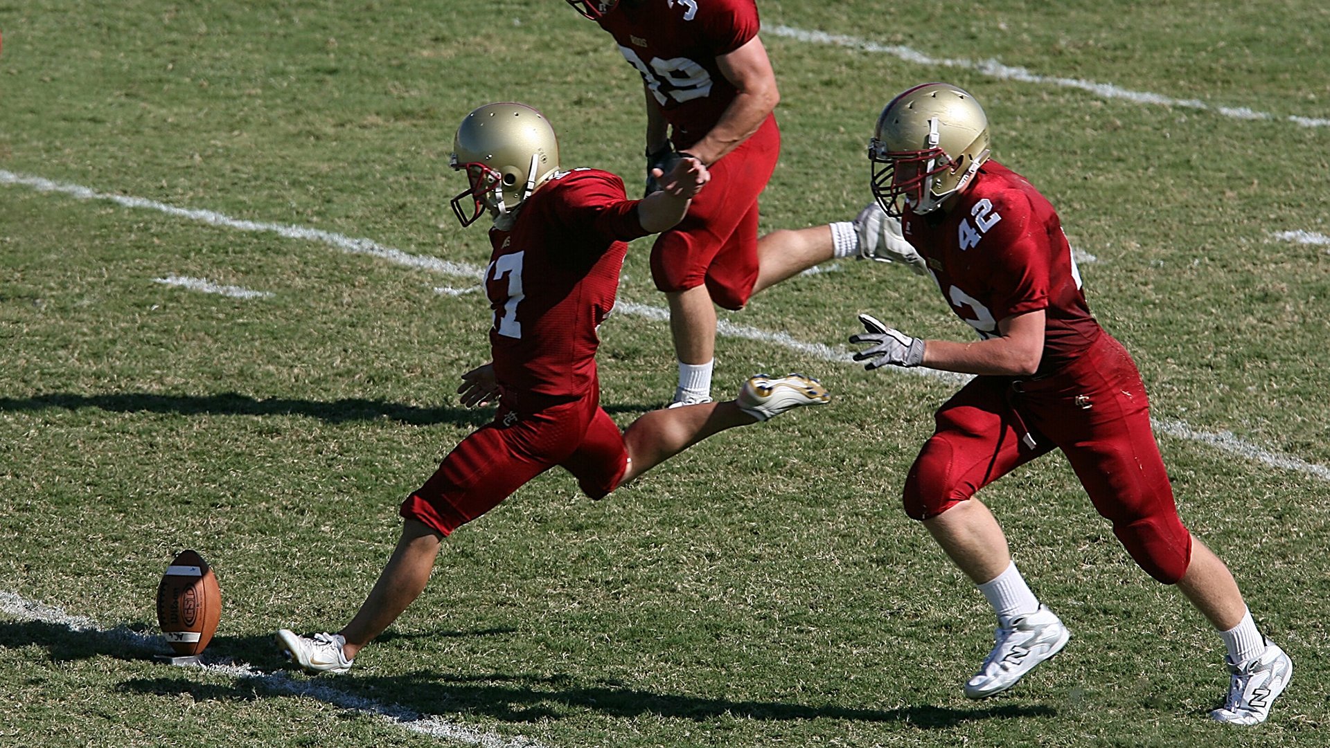 “帕布罗·马特拉的全面技巧与领导能力,让阿根廷美洲狮队更具竞争力”